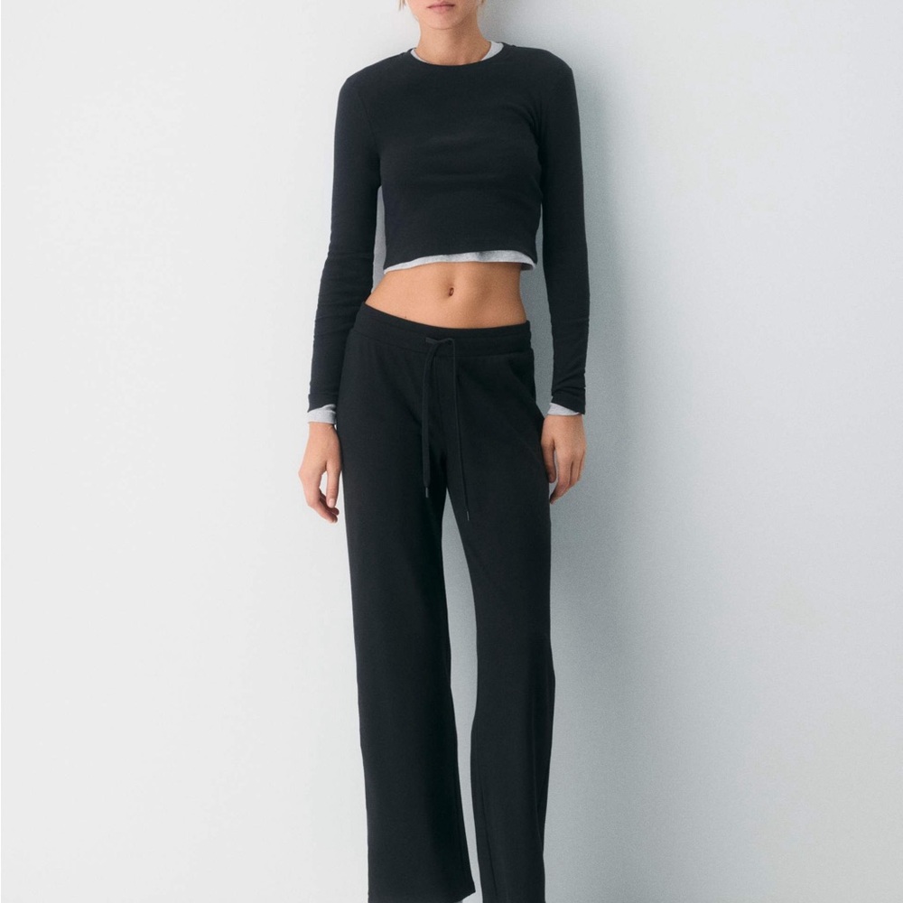 BNWT Aritzia HomeStretch Rib Kickback Pant
